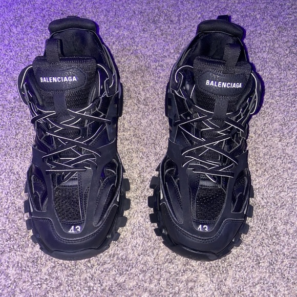 Balenciaga Other - Balenciaga triple S LED